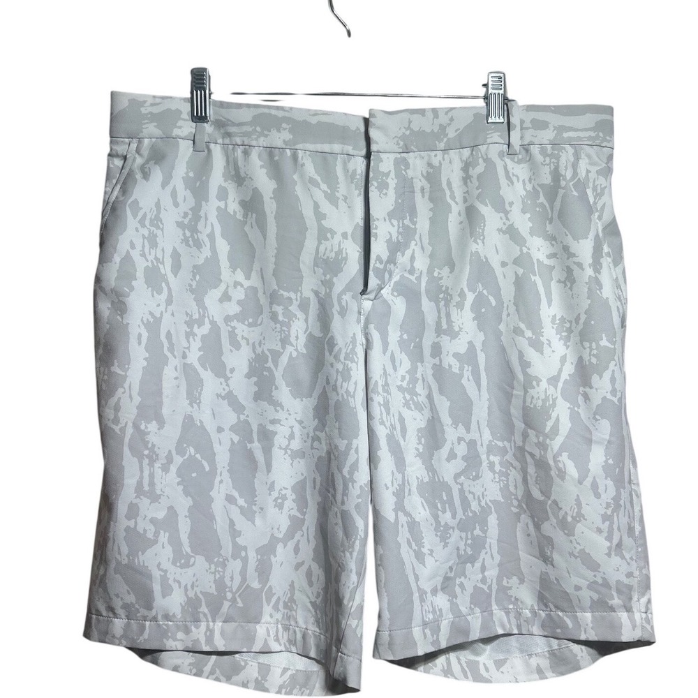 Nike Golf Dri-FIT Shorts Mens 38 Grey White Camo Abstract Print CU9411-121